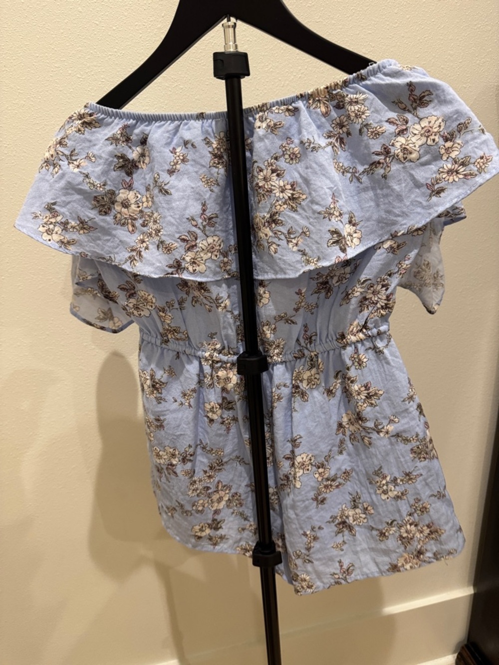 Everly‎ Light Blue Floral Off-Shoulder Romper - Picture 5 of 5